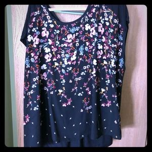Maurice’s Light Floral Top